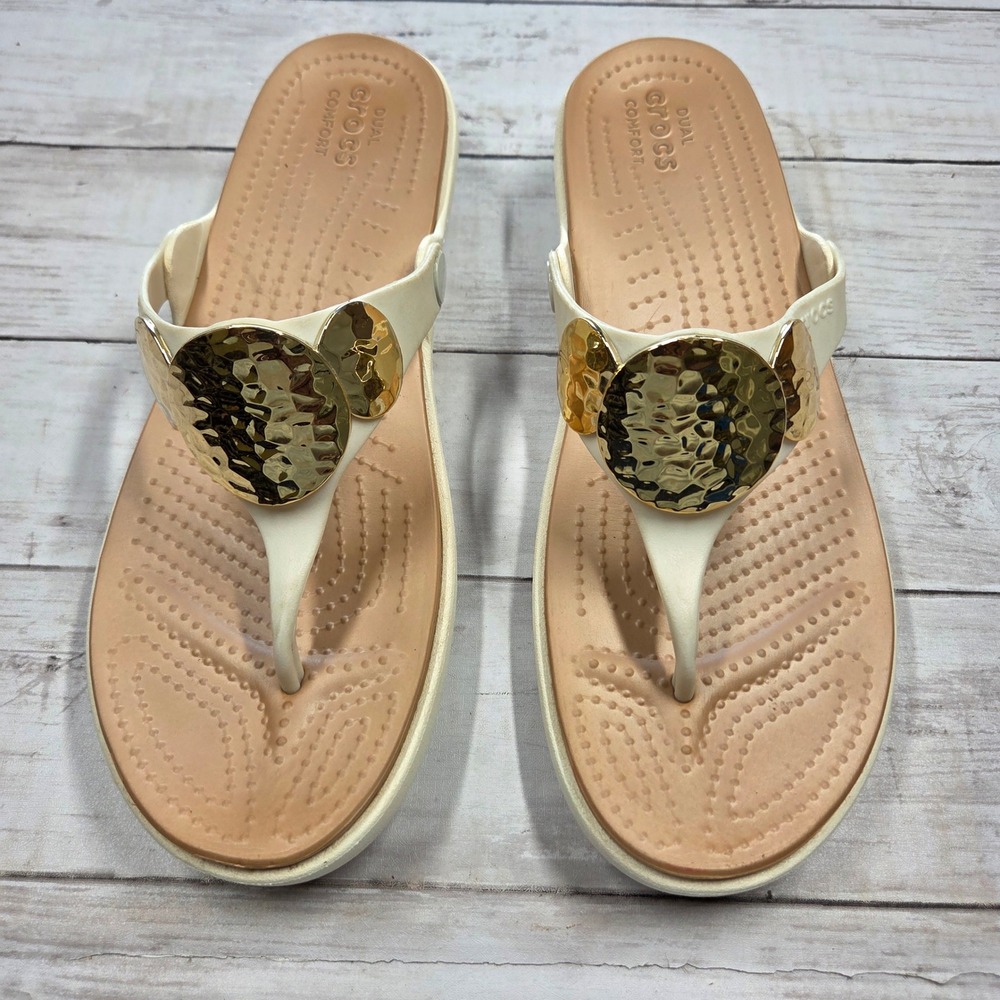 Crocs Sanrah Embellished Wedge Flip Flop Sandal Women Size 10 White Gold W10